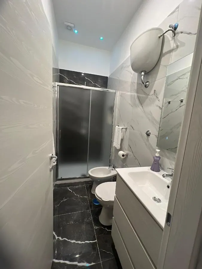 Holiday home Sweethousenelcuoredinapoli Villa